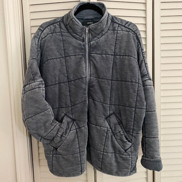 Forever 21 Quilted Oversized Washed Gray Jacket Women's Size Small - Picture 2 of 3